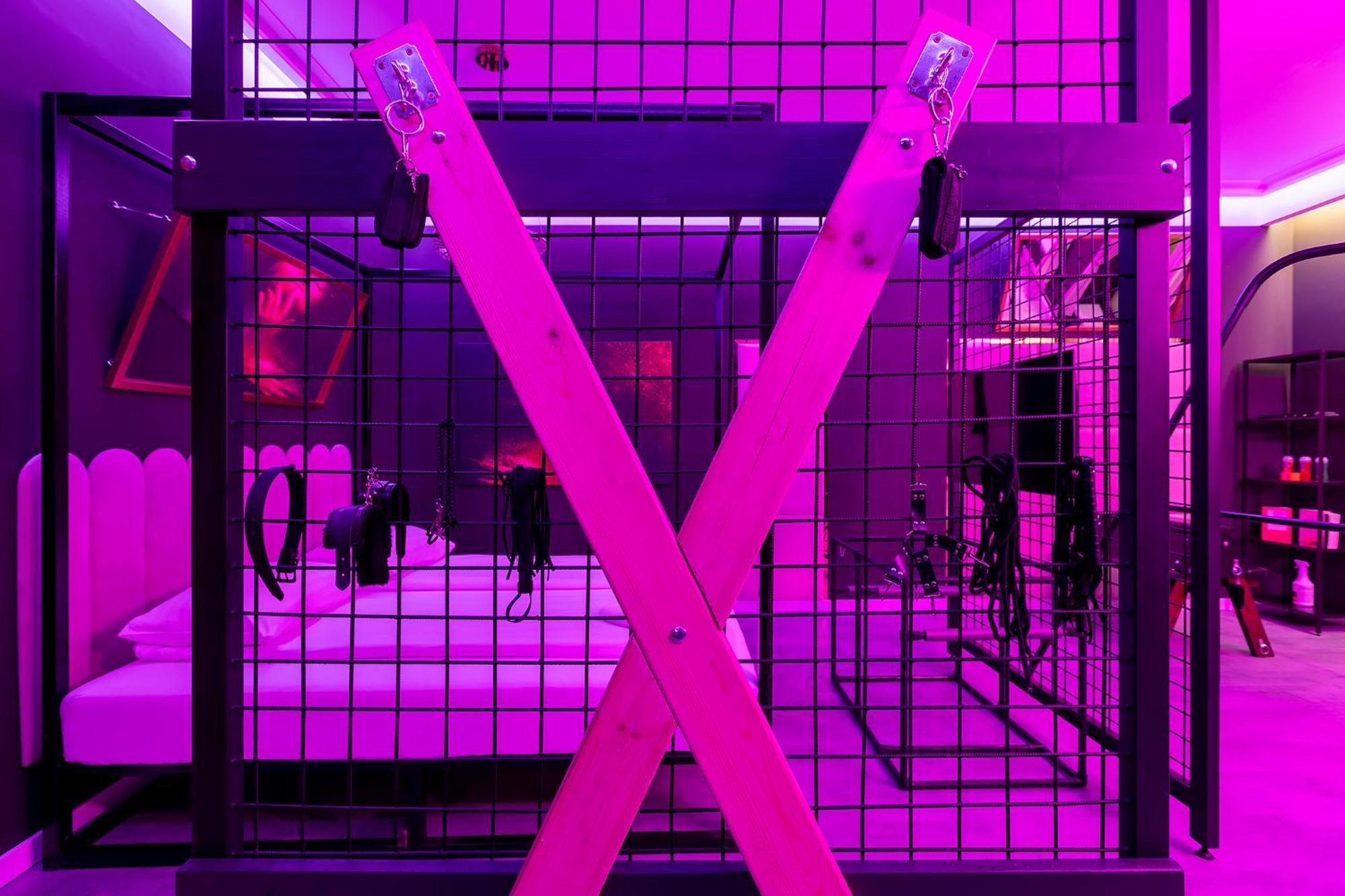 Secret Love Bdsm Poznaň Exteriér fotografie